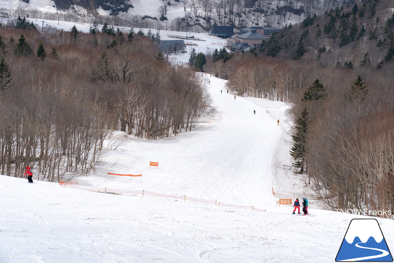 キロロリゾート｜寒波到来で、雪解けはひと休み。滑走距離2,000ｍ級のロングコースを楽しみましょう(^_-)-☆